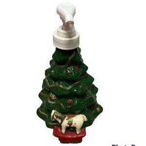 Vintage allure Christmas tree soap dispenser holiday lotion pump bathroom‎ decor